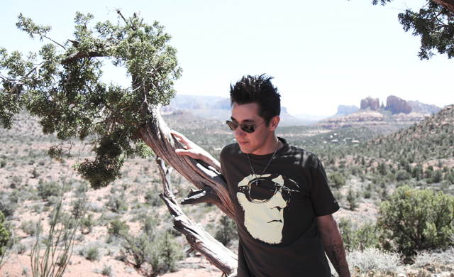 Thomas in da desert